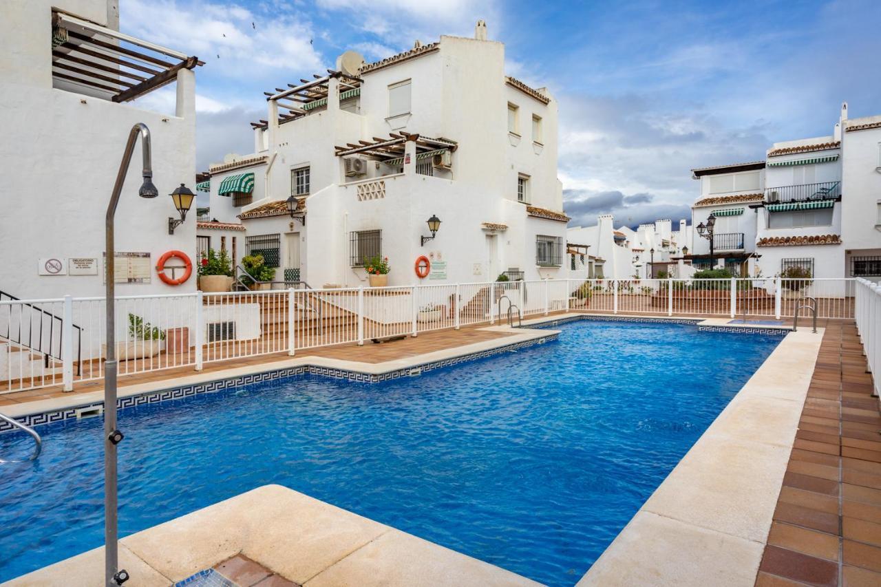La Duquesa Apartment With Pool By Costarentals - Ref M8 Manilva Εξωτερικό φωτογραφία